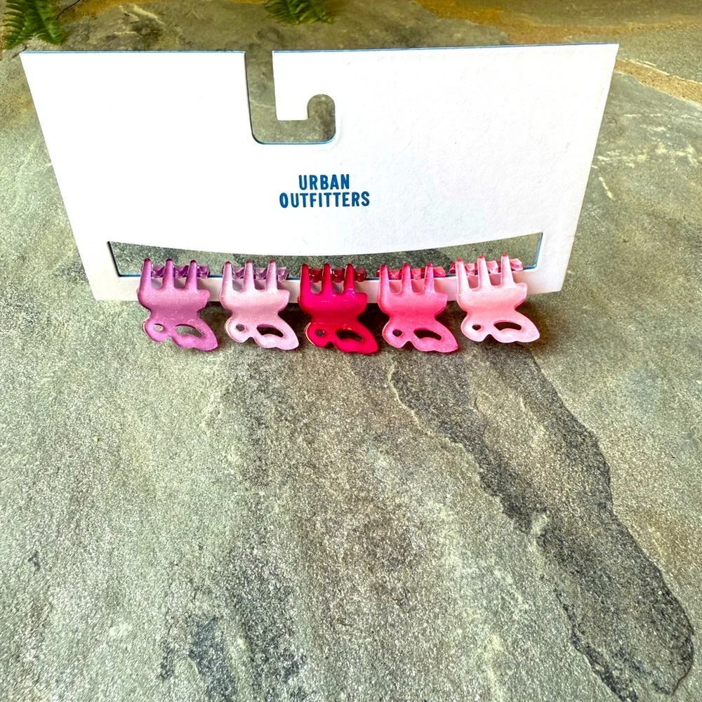 New🌟Urban Outfitters Butterfly Hair Clips 5-Pack